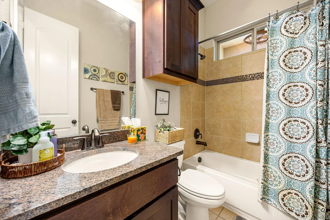 Photo of 5102 Hawthorne Bend Drive