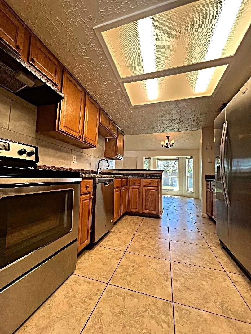 Photo of 13907 Flagstone Drive