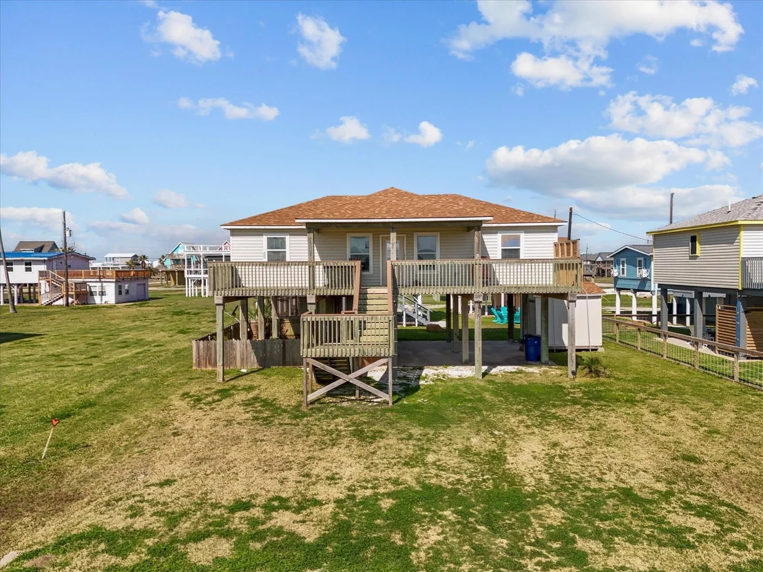 Photo of 1206 Middle Drive W