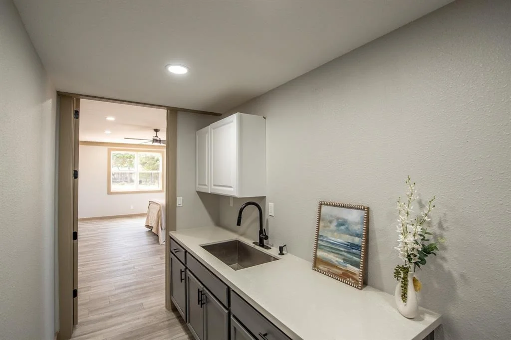 Photo of 103 Whispering Oaks