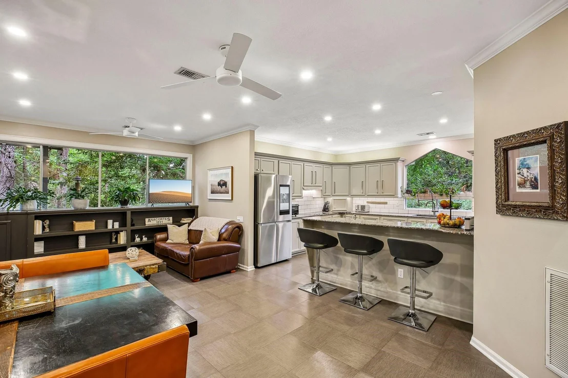 Photo of 34 Highbush Court