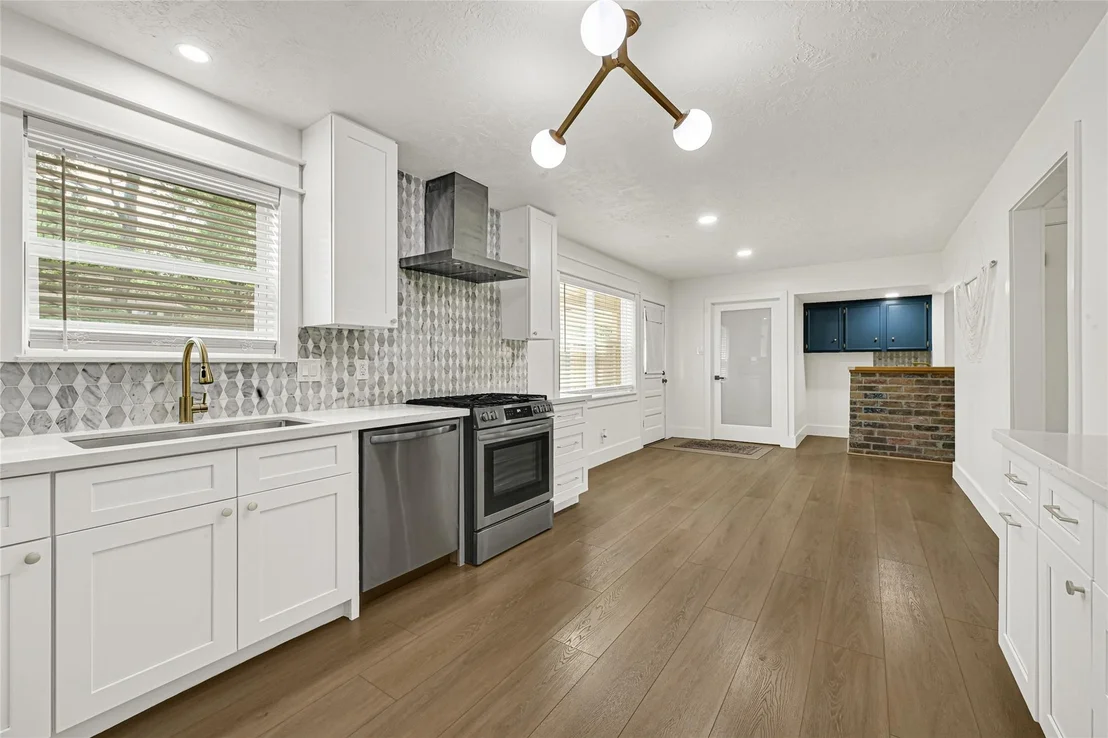 Photo of 723 Loire Lane