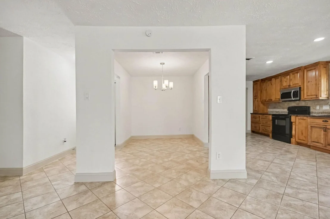 Photo of 4010 Bluebonnet Trail