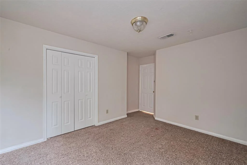 Photo of 1327 W Forest Drive