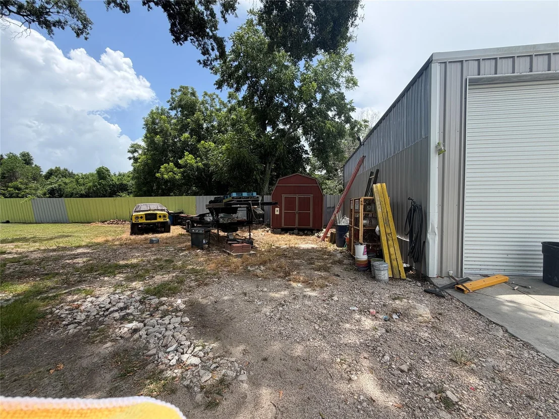 Photo of 9727 Radio Street