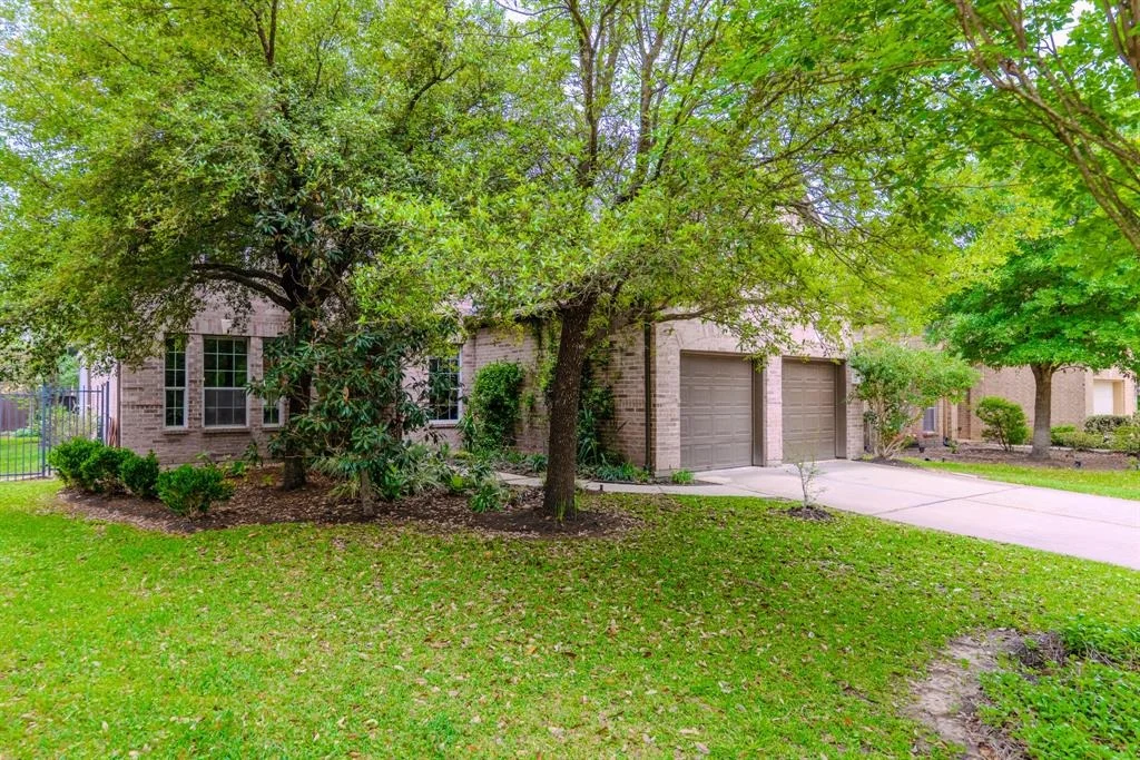 Photo of 94 W Arbor Camp Circle