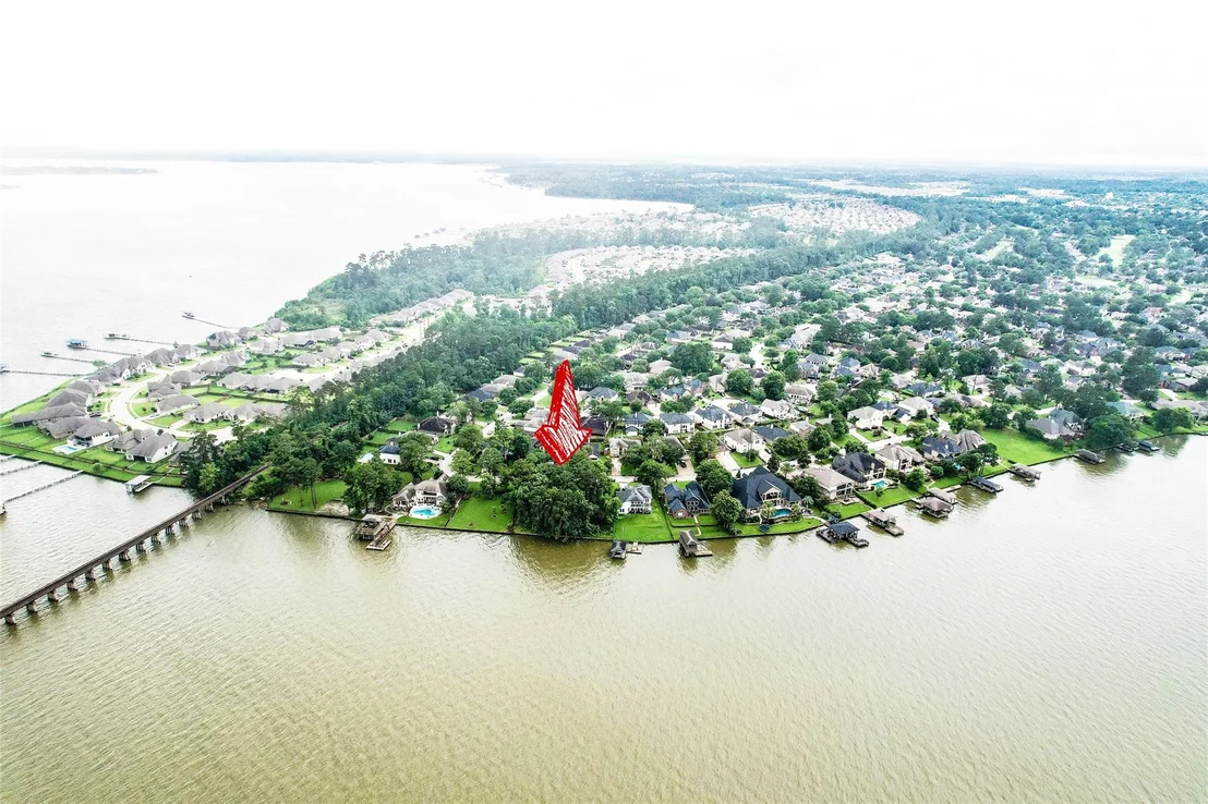 Photo of 19403 Aquatic Drive