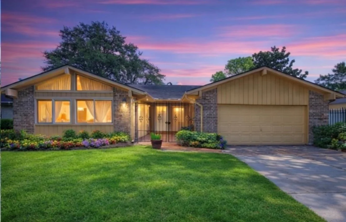 Photo of 12207 Chartwell Drive