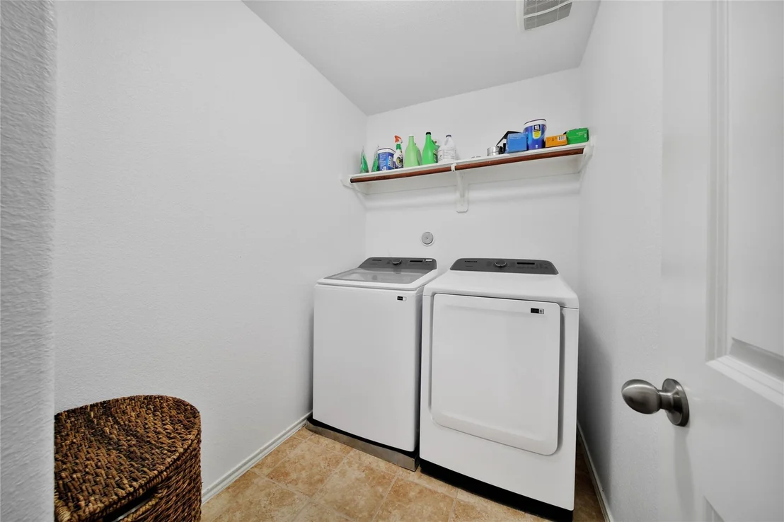 Photo of 6814 Pear Point Lane