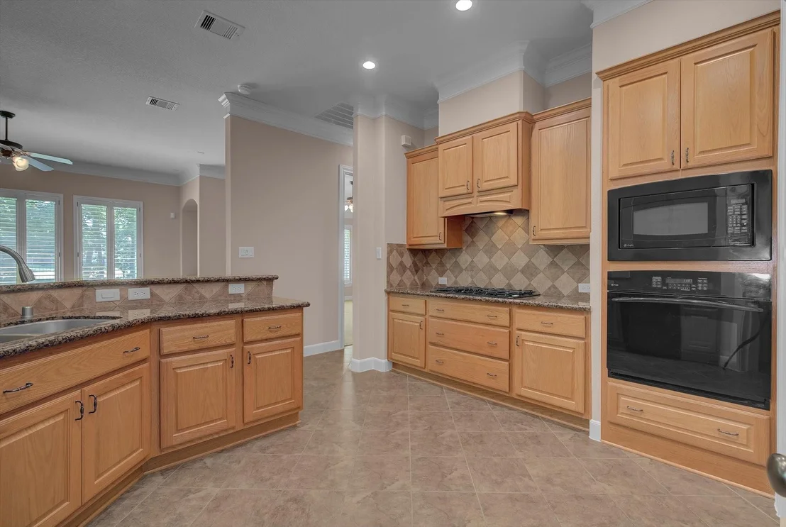 Photo of 21055 Williams Creek Drive