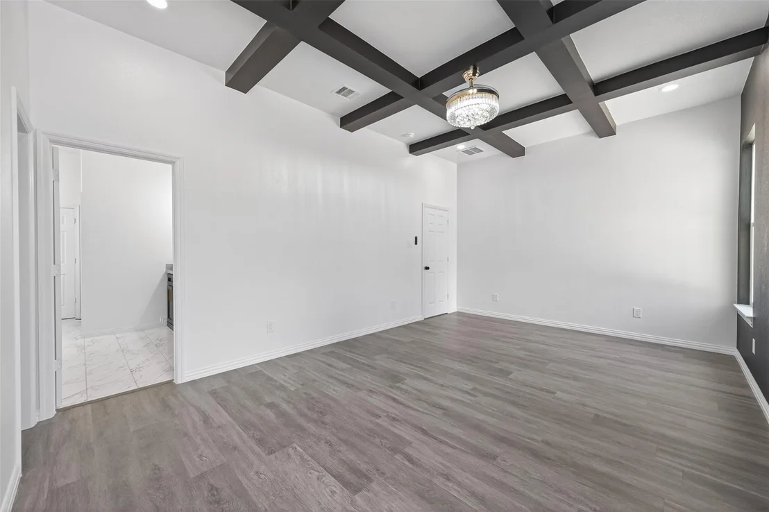 Photo of 1014 Exotic Pine Drive