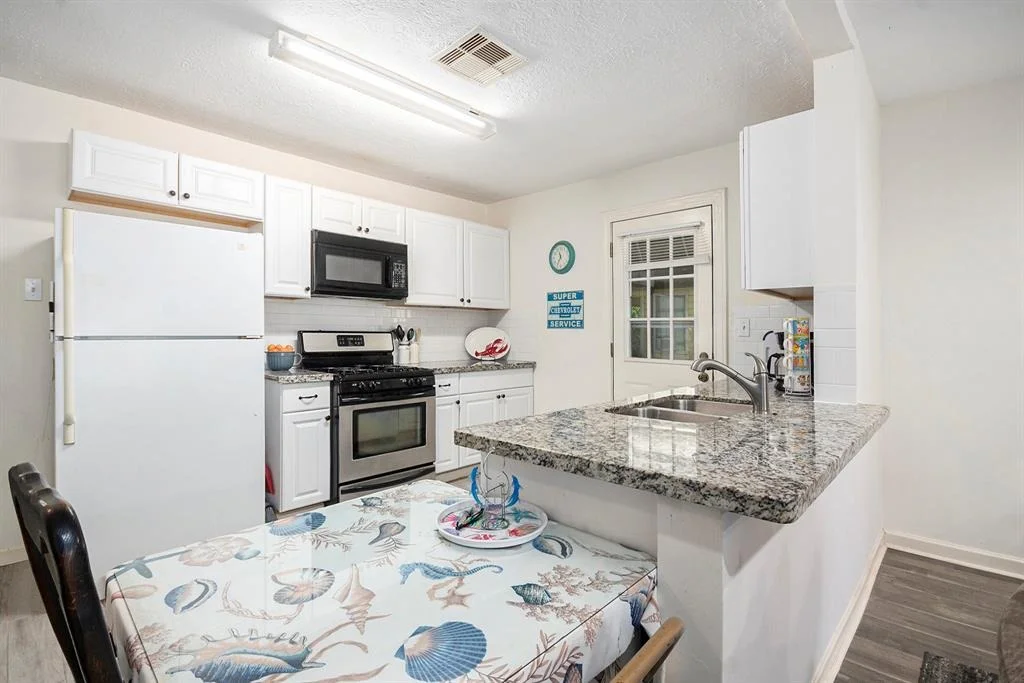 Photo of 1908 Oleander Drive