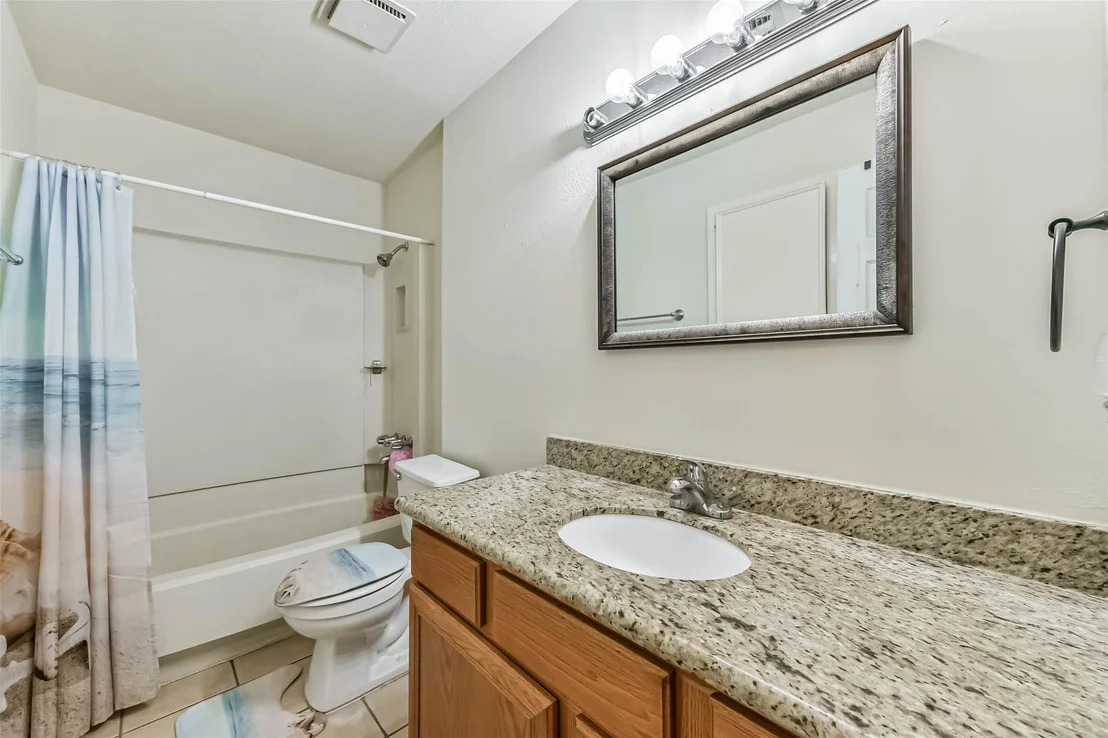 Photo of 115 N Shirley Street