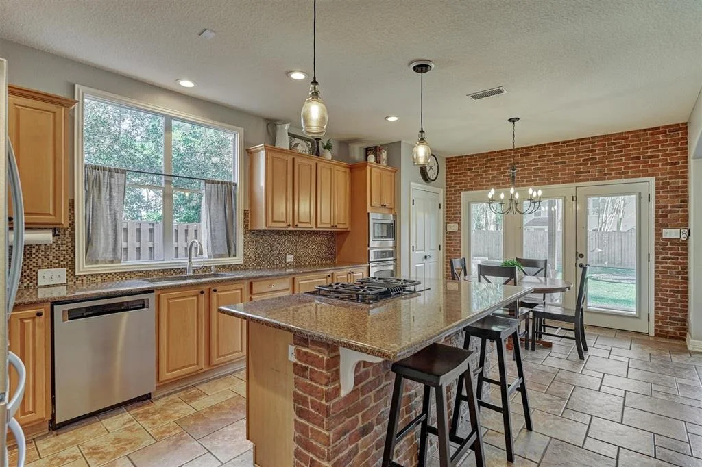 Photo of 86 S Clovergate Circle