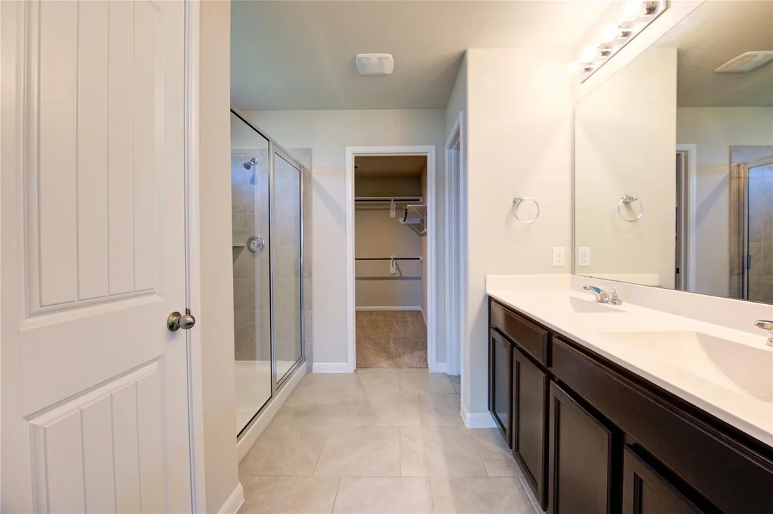 Photo of 29807 Breakwater Drive