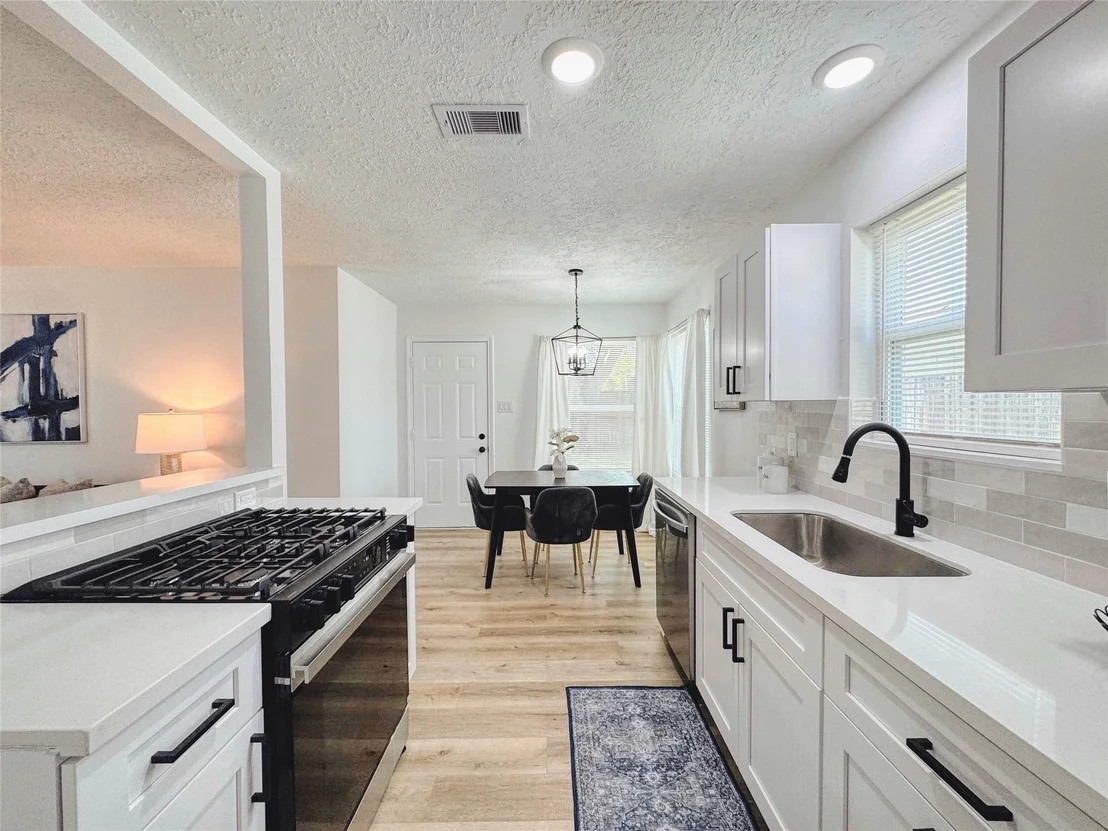 Photo of 1602 Wentwood Drive