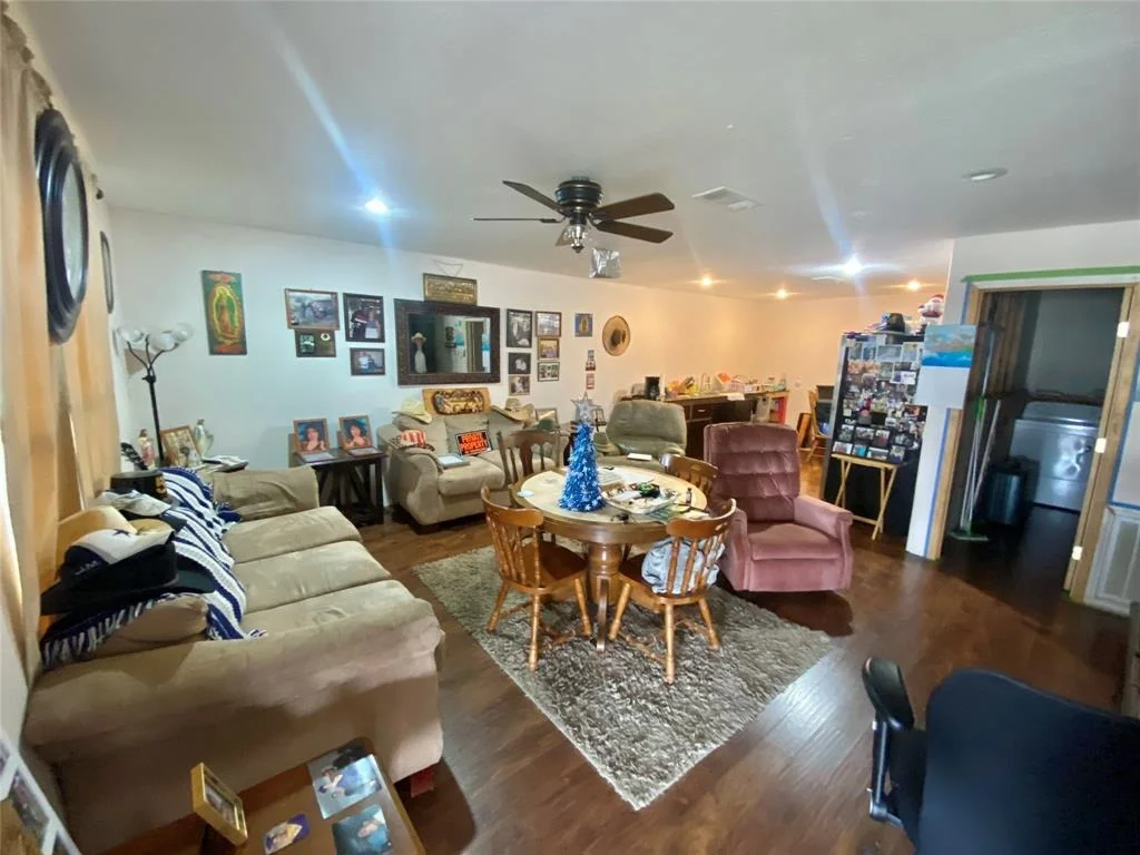 Photo of 341 Avenue B