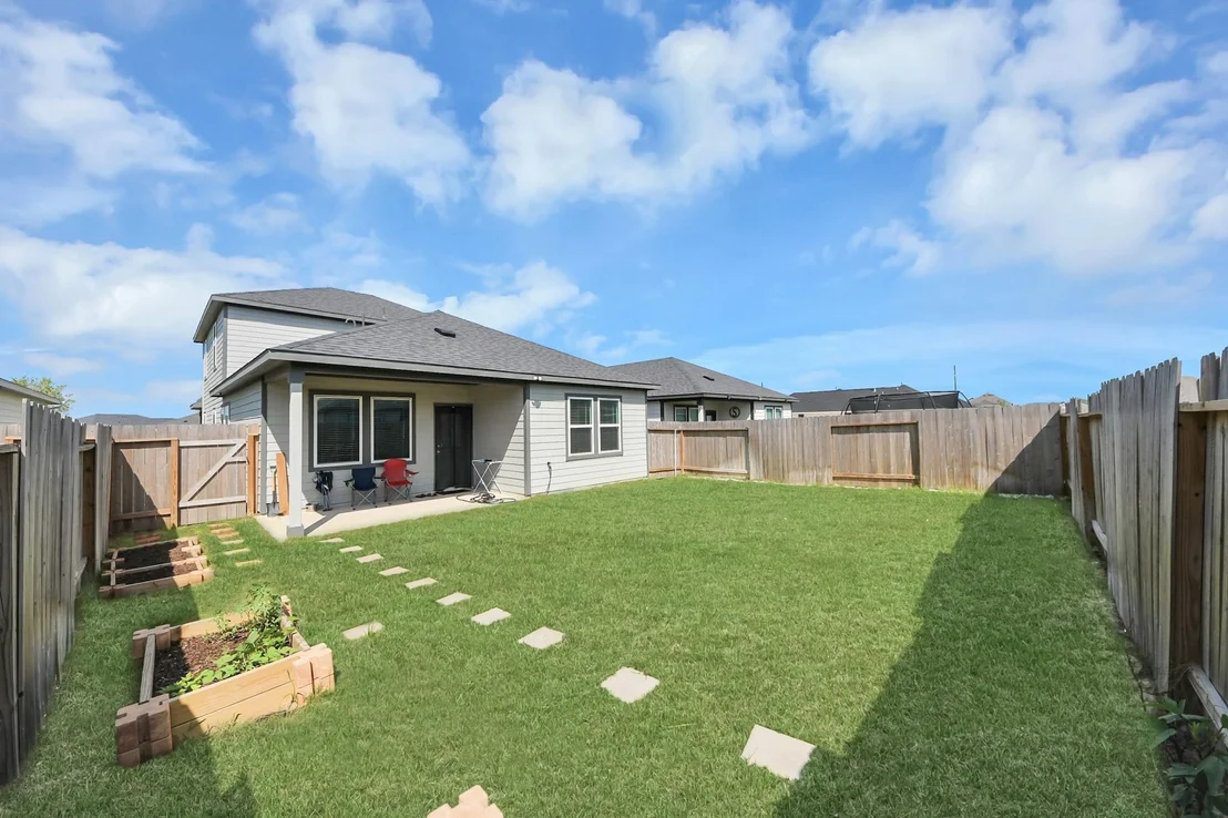 Photo of 21823 Yellow Pineapple Lane