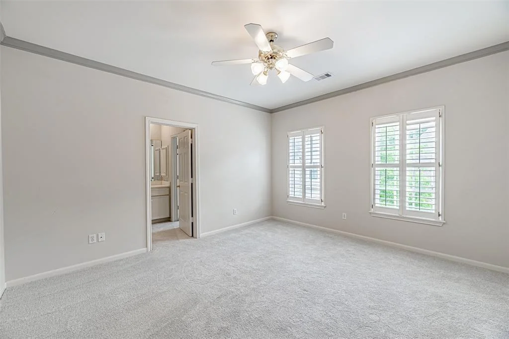 Photo of 27 Hudson Circle