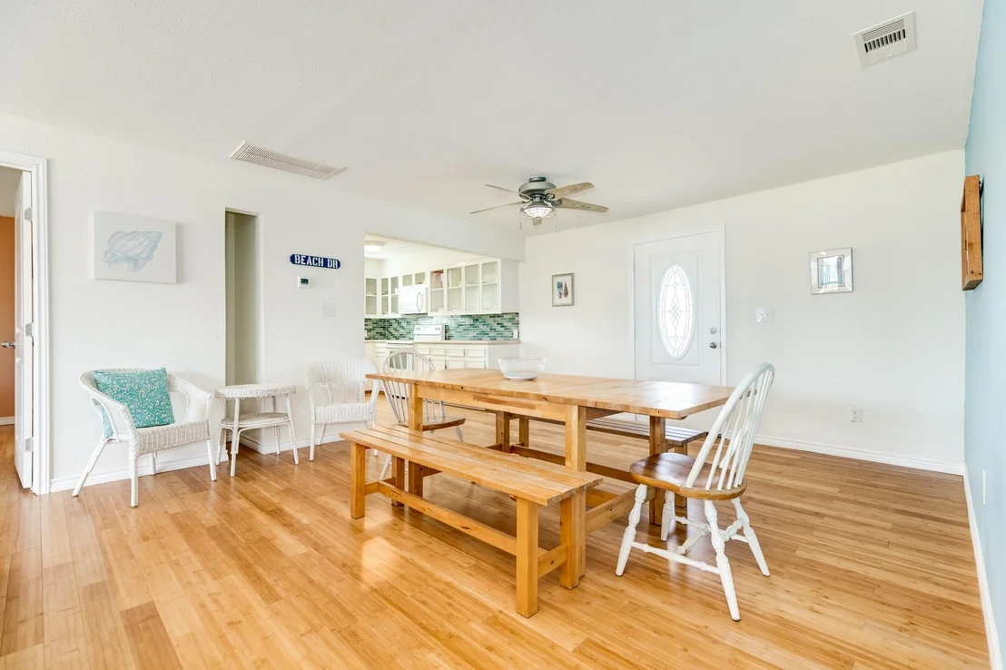 Photo of 114 Beach Drive