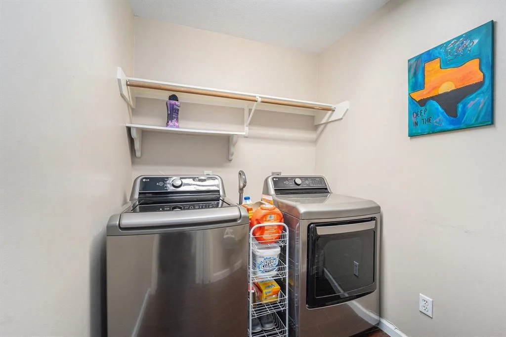Photo of 14715 Chapelbrook Lane