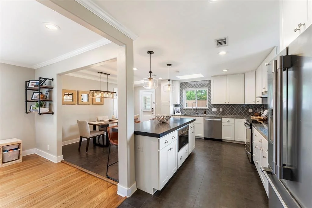 Photo of 523 Azaleadell Drive