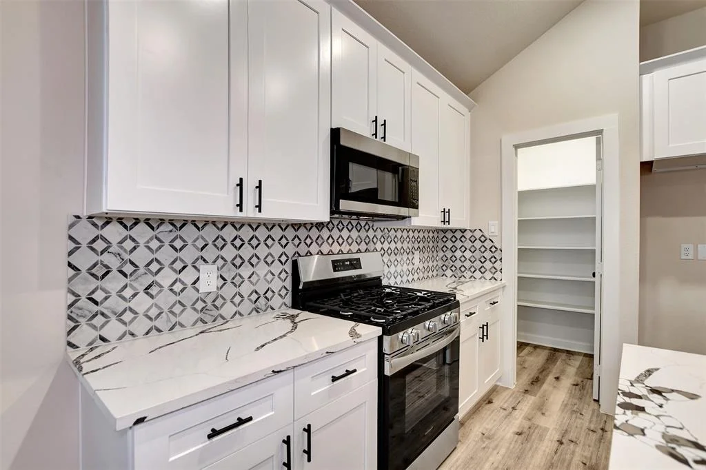 Photo of 402 Kendall Crest
