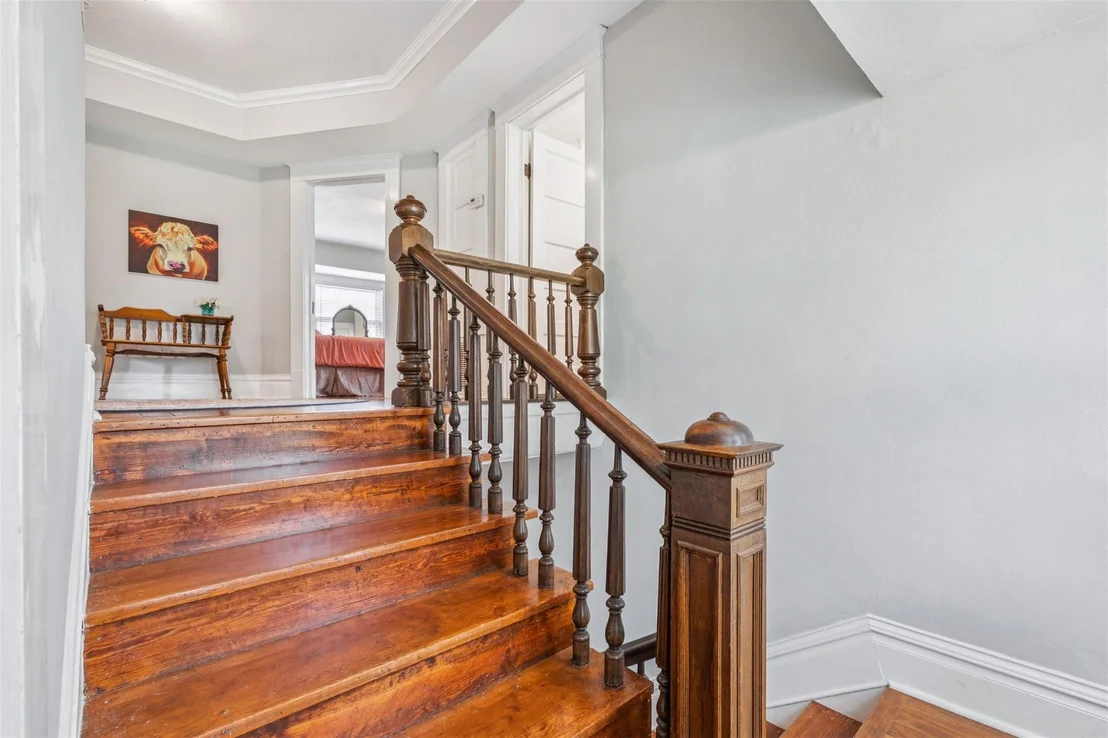 Photo of 1004 Mitchell Street