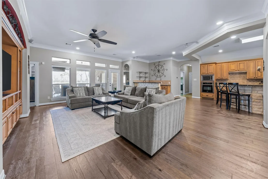 Photo of 3635 River Bend Drive