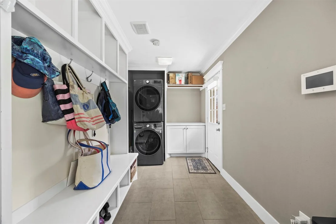 Photo of 11111 Atwell Drive
