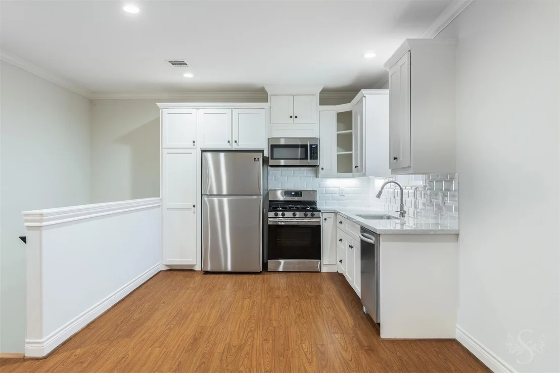 Photo of 818 Lamonte Lane