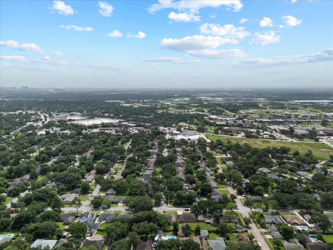 Photo of 11518 Mullins Drive