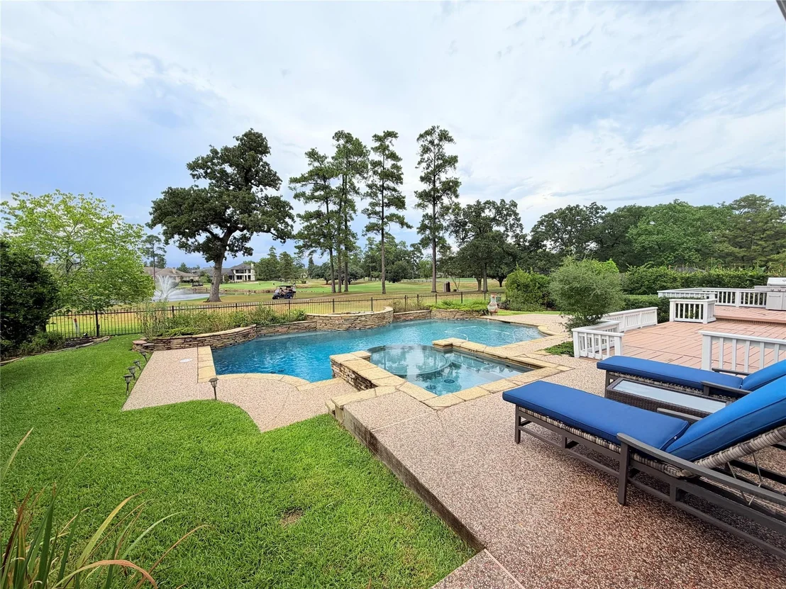 Photo of 25047 Northampton Forest Drive