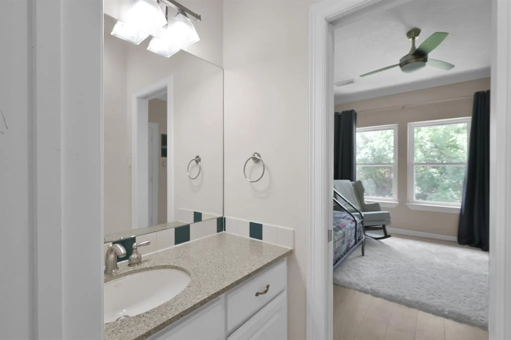 Photo of 10326 Paradise Valley Drive