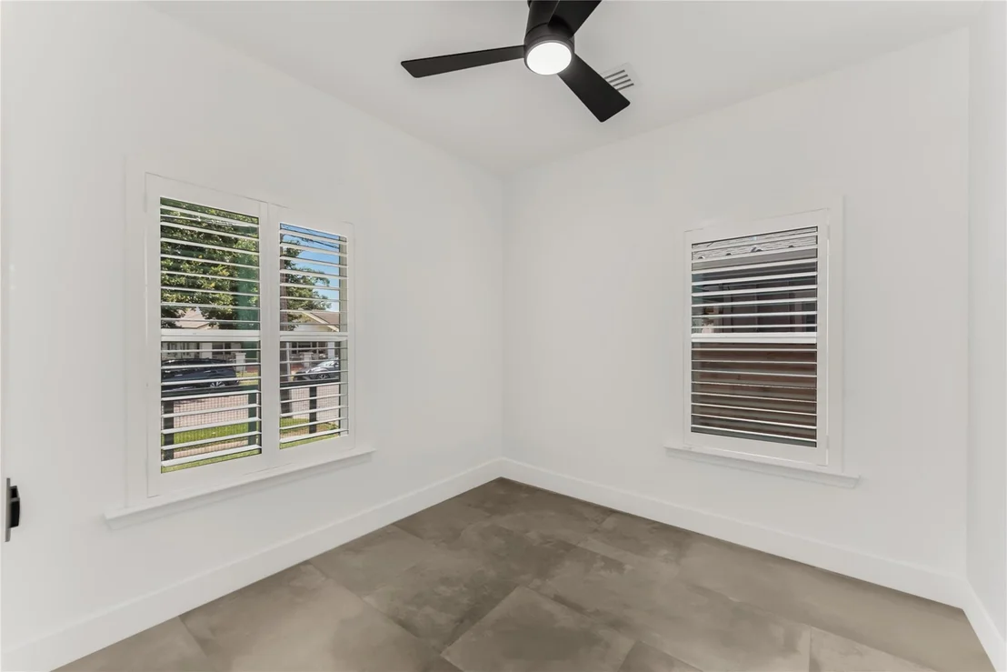 Photo of 402 Hunt Street