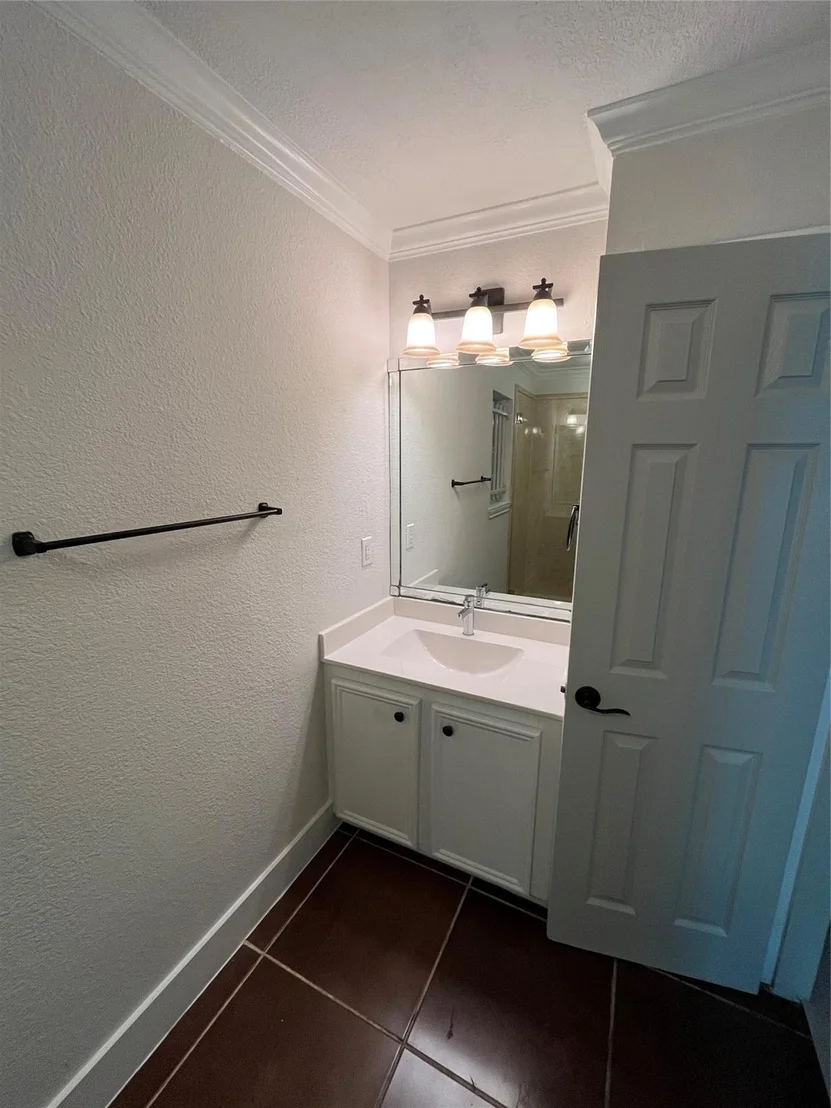 Photo of 2315 Langley Road