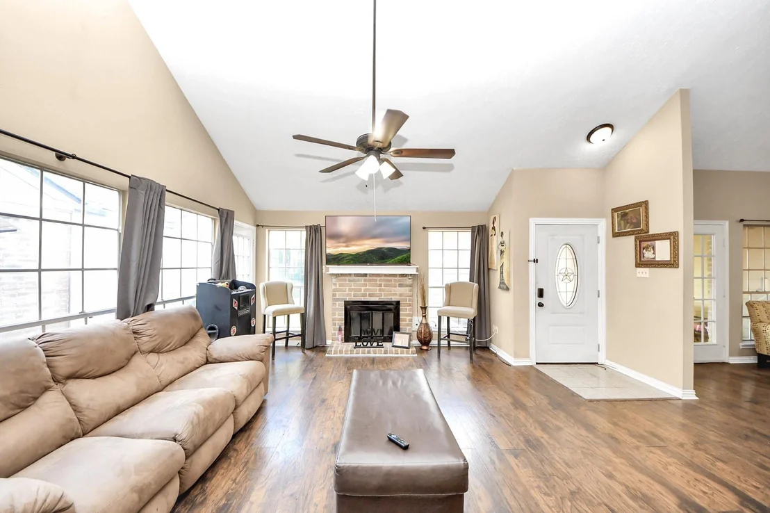 Photo of 11842 Plumbrook Drive