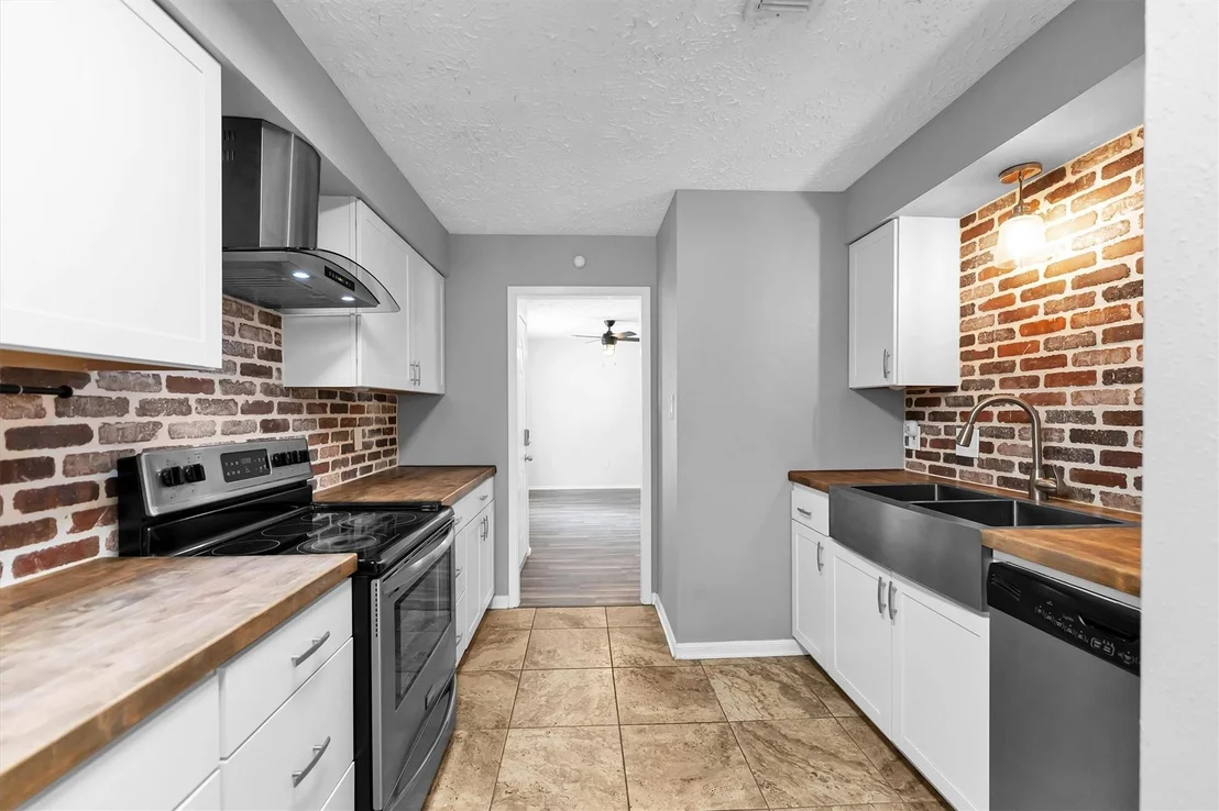 Photo of 14206 Eventide Drive