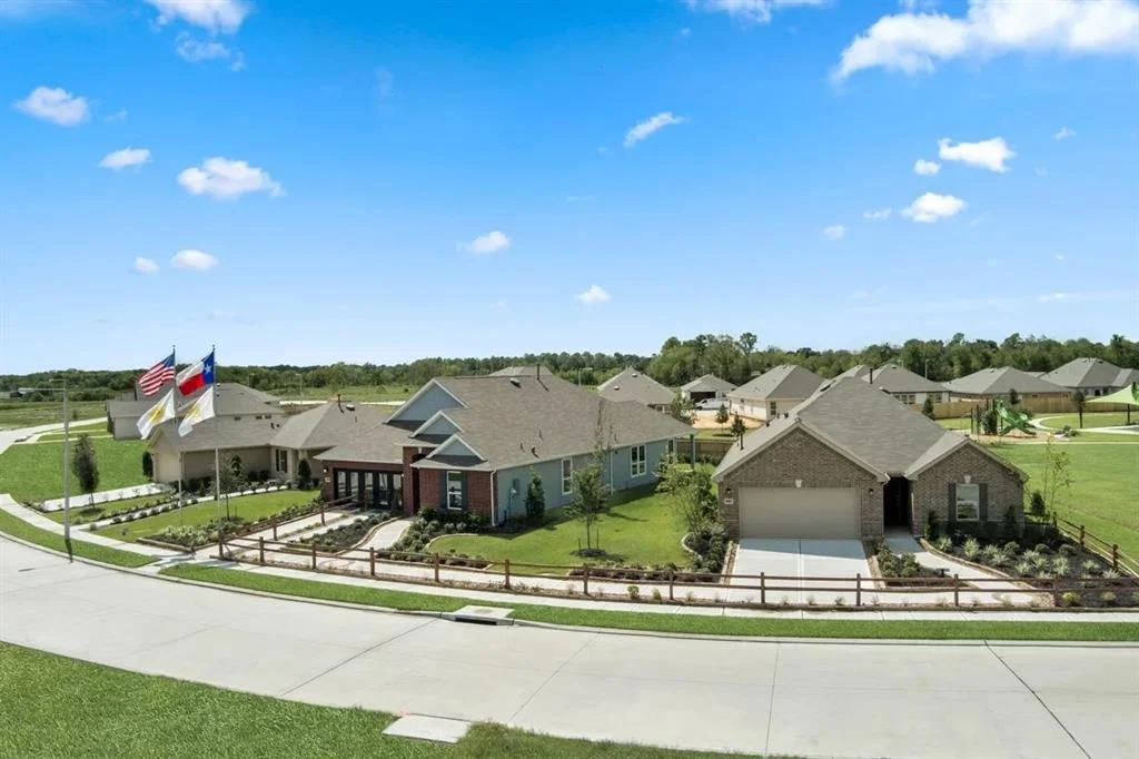 Photo of 618 Kyber Crystal Drive