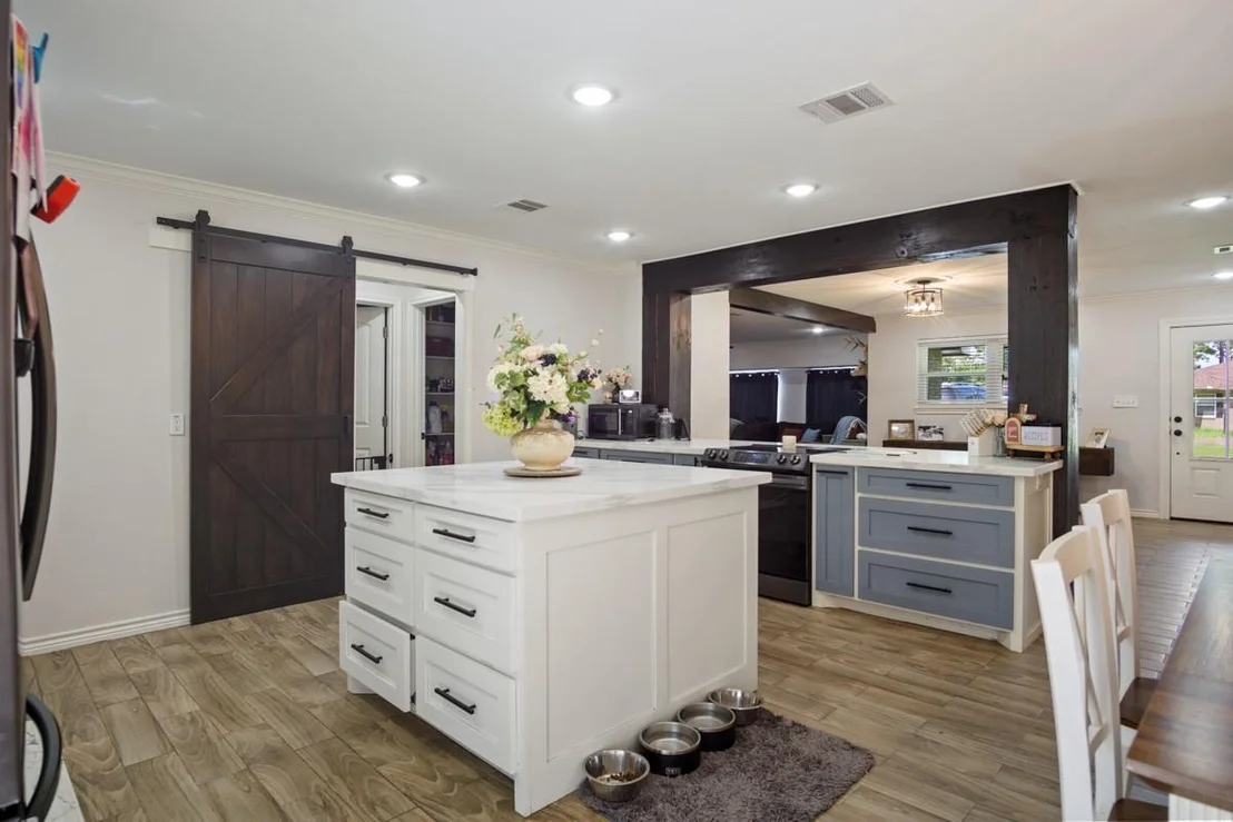 Photo of 138 N Lake Drive