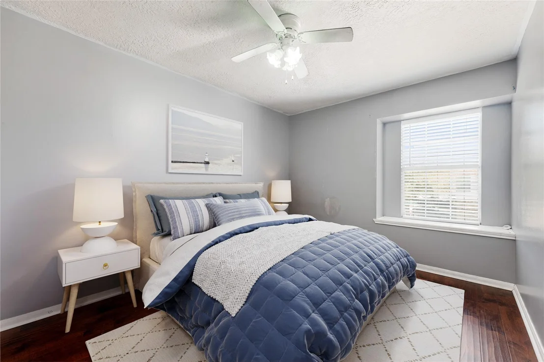 Photo of 10202 Hillenberg Lane