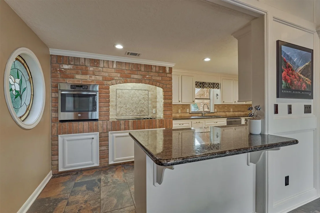 Photo of 11831 Thoreau Drive