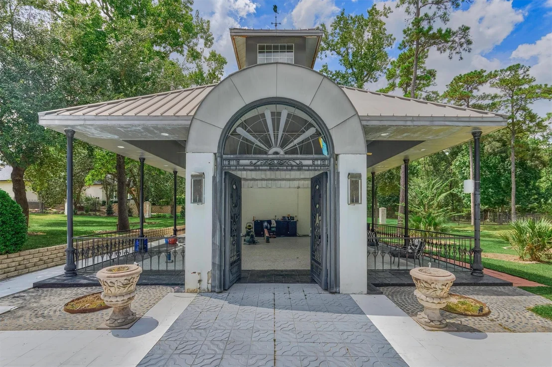 Photo of 206 N Tranquil Path