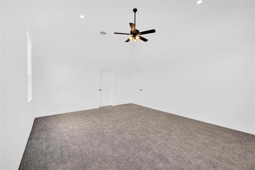 Photo of 214 Alder Loop