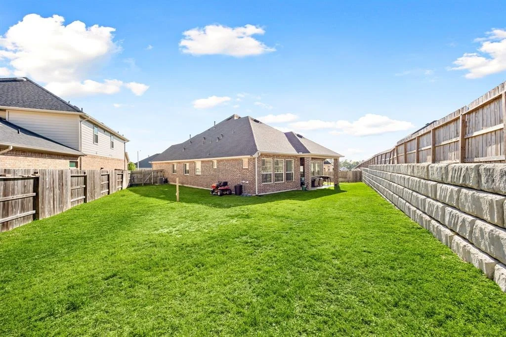Photo of 459 Stonebrook Lane