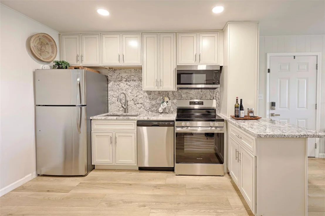 Photo of 207 Hickory Drive