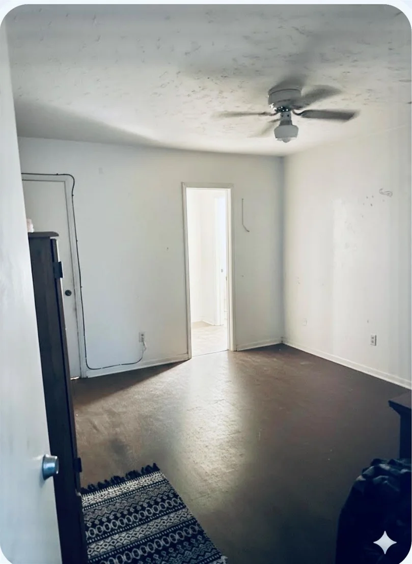 Photo of 705 Phyllis Court
