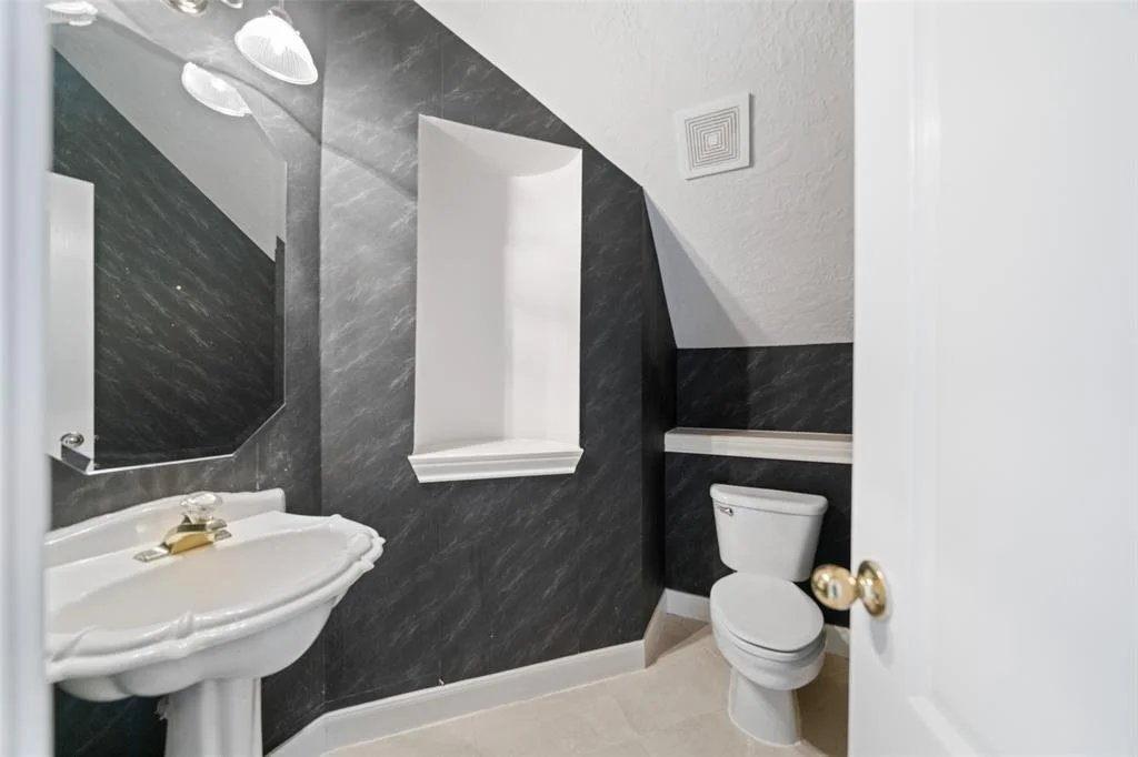 Photo of 16131 Stewarts Grove Drive