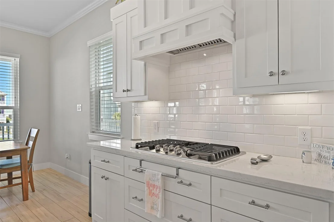 Photo of 3827 Neptune
