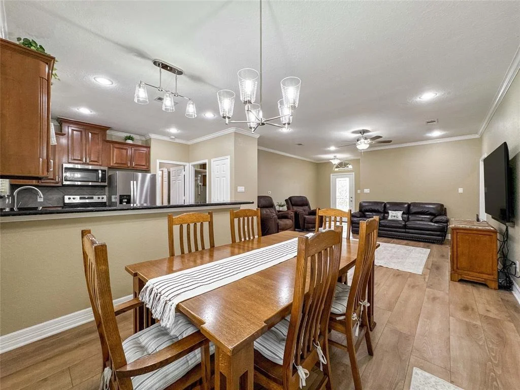 Photo of 15229 Cedar Street